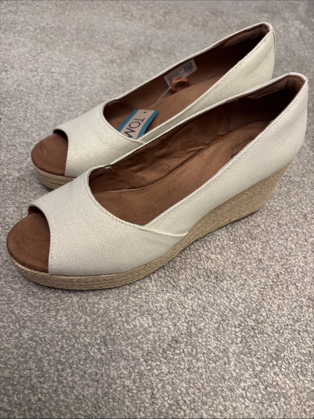 TOMS Cream Canvas Peep-Toe Wedge Espadrilles